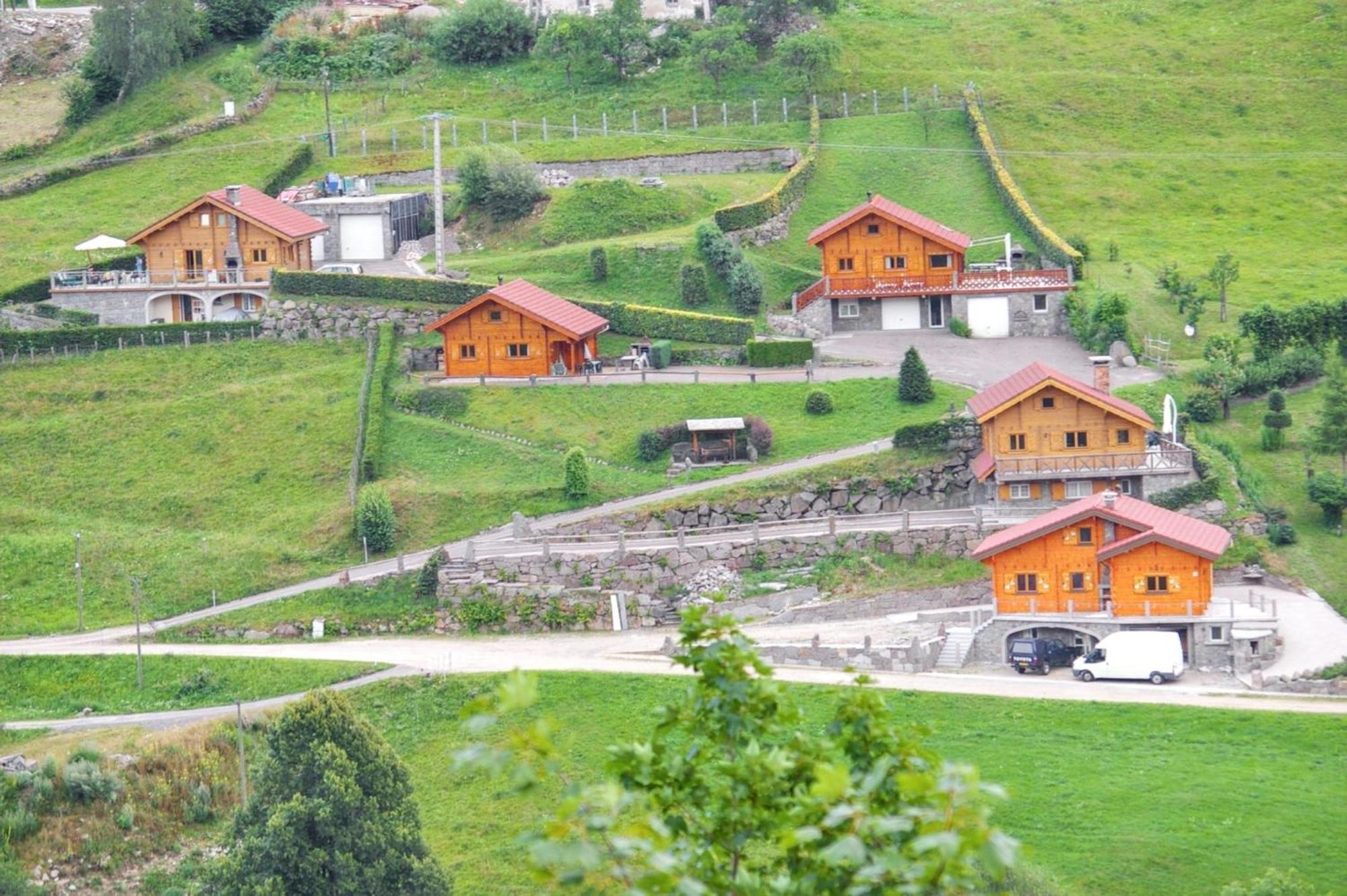 Chalet de 5 chambres avec terrasse amenagee et wifi a La Bresse a 9 km des pistes Extérieur photo